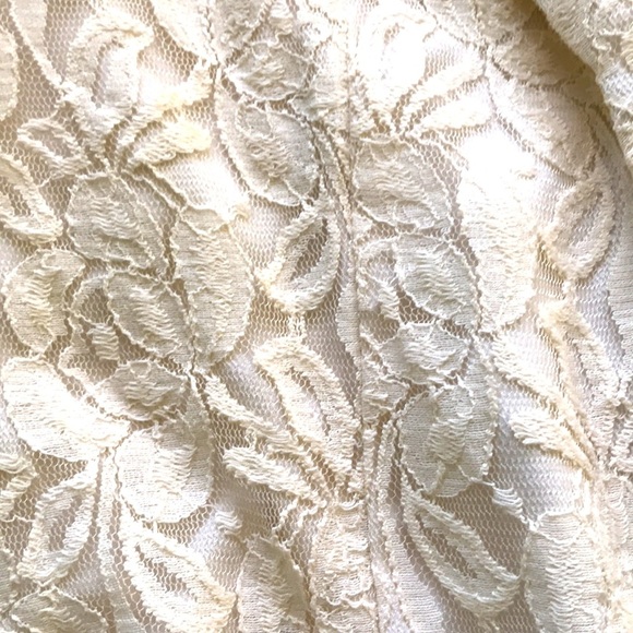 Lace Blazer - Picture 2 of 3